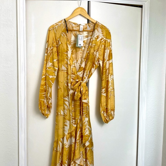 H&M Maxi Wrap Dress S - Picture 2 of 9
